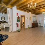 Rural Balneario De بيت للعطل *