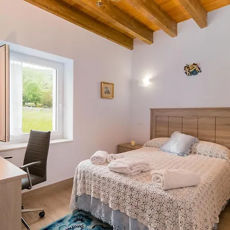 Rural Balneario De * Fontibre