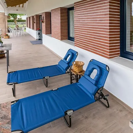 Rural Balneario De Фонтибре