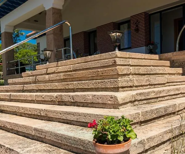 Rural Balneario De Hébergement de vacances Fontibre